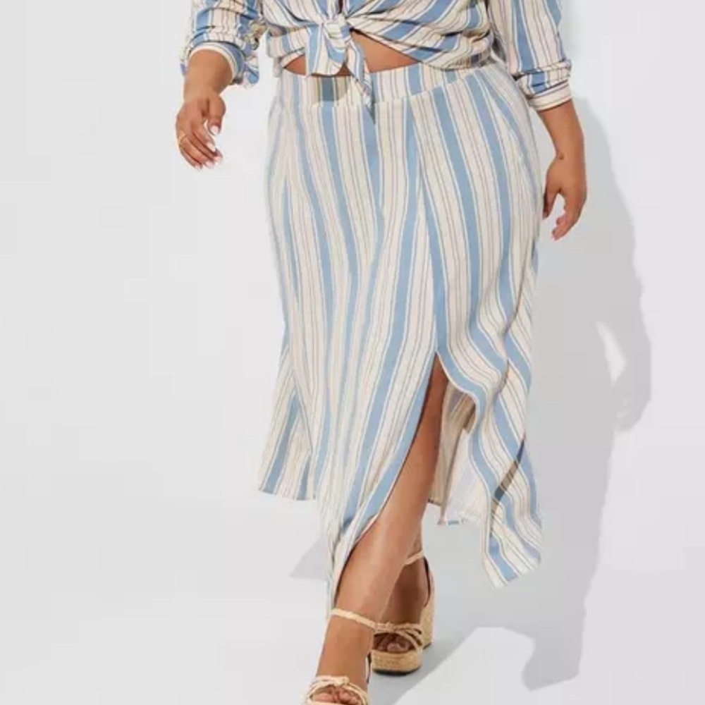 Torrid Maxi Rayon Slub Double Slit Skirt 3X